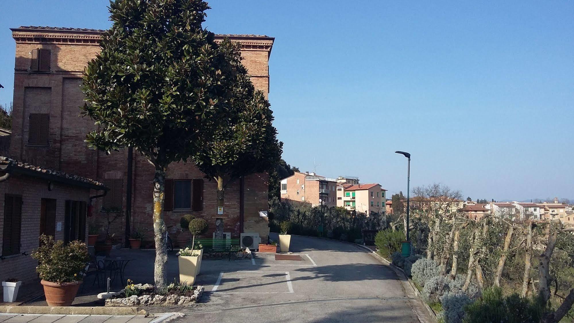 Hotel Porta Romana Di Luce Hotels Siena Exterior foto